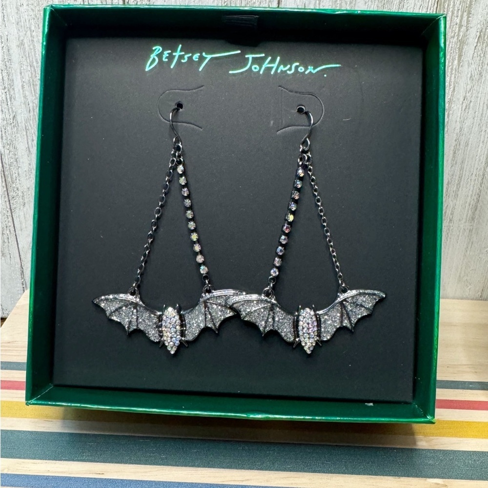 Betsey Johnson Crystal Bat Drop Earrings Gothic Glam Halloween NW Dark Academia